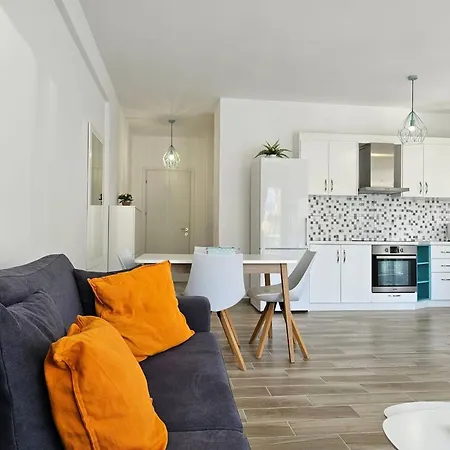 One Bedroom In Apartment