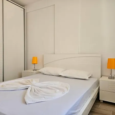 Apartment One Bedroom In